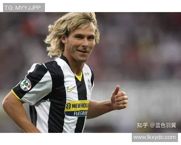 游侠儿究竟是哪个足球明星背后的真实故事与传奇经历